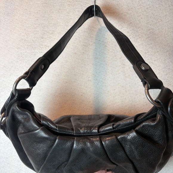 Black Leather Hobo Shoulder Bag Purse Blue Lining Simply Vera Vera Wang - Picture 3 of 8
